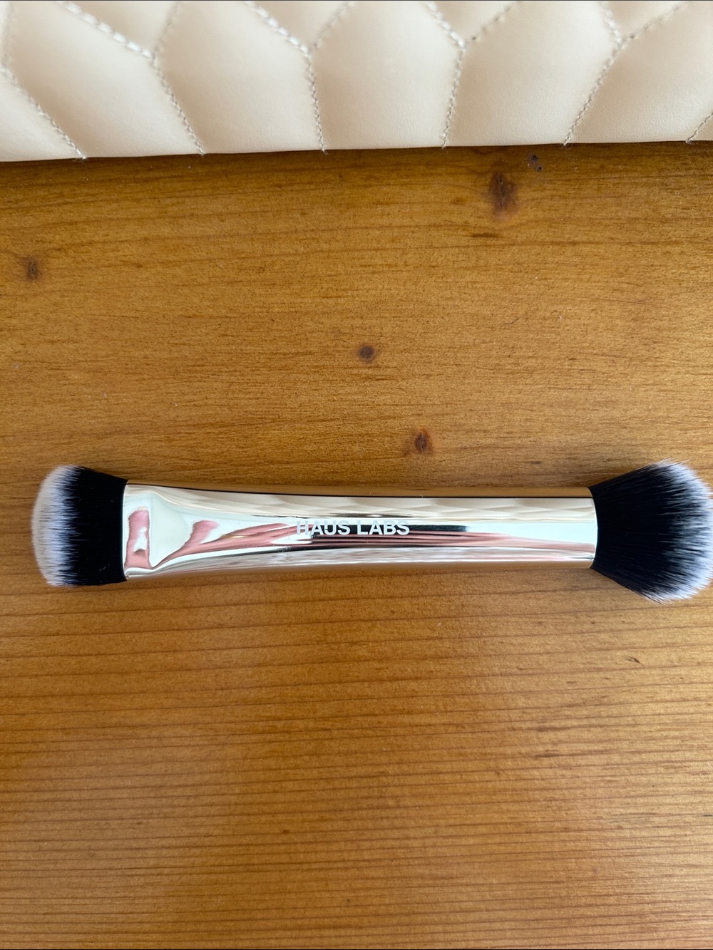 Haus Labs Duel-Ended Precision Sculpting Brush with Dragon Fruit Daze Color Fuse
